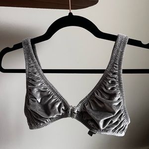 SKIMS Velvet Plunge Bra